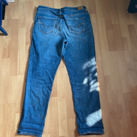 American eagle jeans, relatively good quality. - Picture 3 of 5
